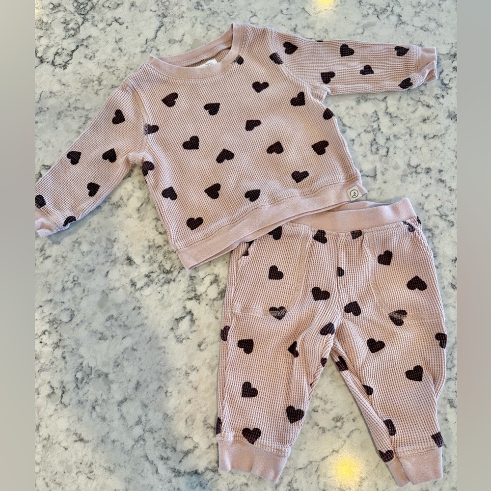 Little Planet by Carter’s Baby Girls Printed Waffle Knit Thermal Set.
